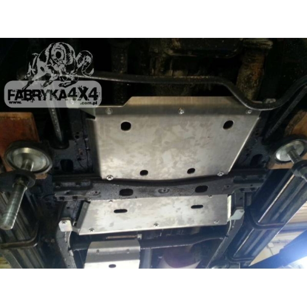 Scut aluminiu cutie viteze Nissan Patrol Y61/ GU4