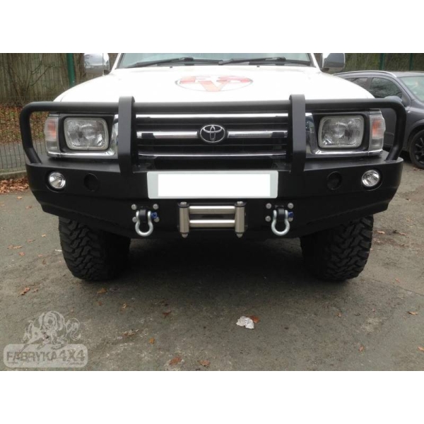 Bara fata OFF ROAD cu bull bar Toyota Hilux 98-05