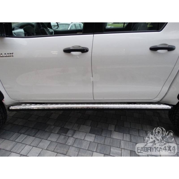 Praguri Toyota Hilux Revo 2016-