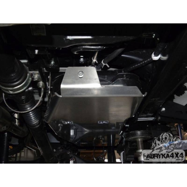 Scut rezervor combustibil Toyota Hilux Revo 2016-