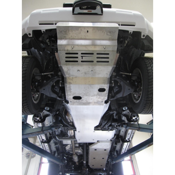 Scut protectie fata pentru Toyota J150, motor 2.8 cu KDSS