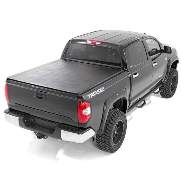 Copertina bena 12cm TriFold Rough Country pentru Toyota Tundra 14'-prezent