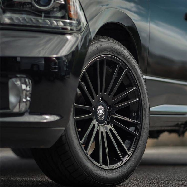 Janta neagra aliaj Kruger Black Rhino 18X8.5 ET 35, 5x120 pentru Volkswagen Amarok
