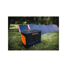 Pachet generator solar Jackery Explorer 2000 PRO + panou solar SolarSaga 200W